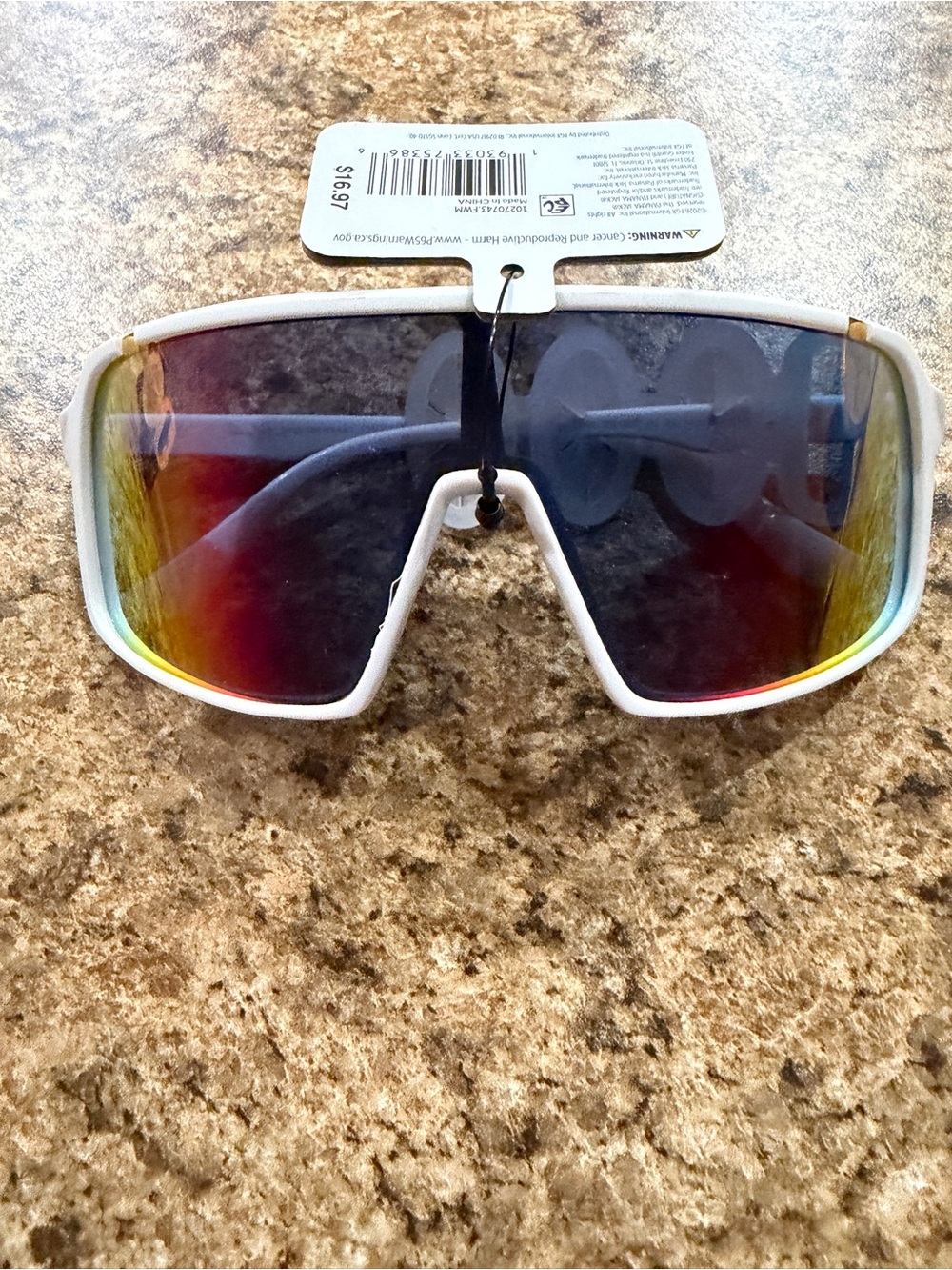 White Polarized Panama Jack Sunglasses. Unisex.